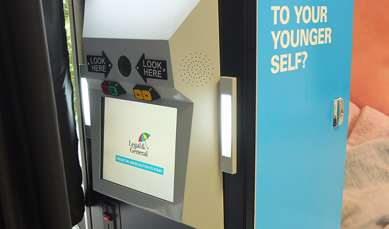 legal_and_general_photo_booth_user_interface_1000px-2